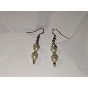 Oh So Pretty Vintage 1980s Gold-tone Champagne Faux-Pearl Dangle Earrings